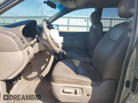2006 Toyota Sienna CE with VIN 5TDZA23C16S439283, listed as a Copart auction lot 48818975 with 200,872 mi miles and Salvage Title. Bid and sale history available at carsss.com. Image 7.