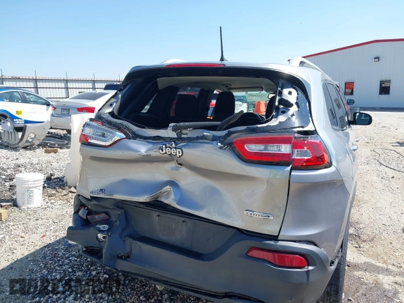 2017 Jeep Cherokee Latitude с VIN 1C4PJLCB7HW661141, выставлен на аукционе IAAI как лот 42035895 с пробегом 126 220 миль миль и . История ставок и продаж доступна на DreamBid. Изображение 6.
