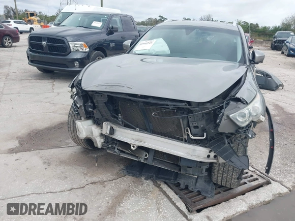 2009 Infiniti FX with VIN JNRAS18U39M101020, listed as a IAAI auction lot 41663215 with 210,583 mi miles and . Bid and sale history available at DreamBid. Image 6.