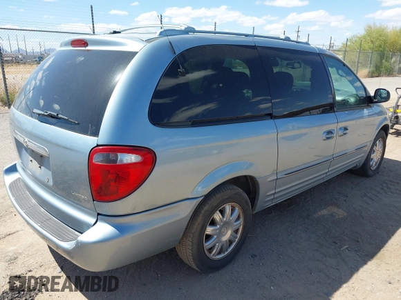 2003 Chrysler Town & Country Limited with VIN 2C8GP64LX3R360516, listed as a IAAI auction lot 42083148 with 185,244 mi miles. Bid and sale history available at carsss.com. Image 4.