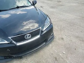 2006 Lexus IS 350 z VIN JTHBE262862003903, wystawiony jako Copart lot #55817035 z przebiegiem 153 965 mil mil oraz Szkoda całkowita • Salvage title. Historia ofert i sprzedaży dostępna na DreamBid. Obrazek 13.