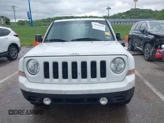 2016 Jeep Patriot Sport с VIN 1C4NJPBB5GD536617, выставлен на аукционе IAAI как лот 42151443 с пробегом 218 608 миль миль и . История ставок и продаж доступна на DreamBid. Изображение 12.