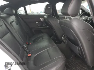 2015 Jaguar XF V6 Portfolio with VIN SAJWJ0FF7F8U55250, listed as a Copart auction lot 88117415 with 128,298 mi miles and Clean Title. Bid and sale history available at carsss.com. Image 10.