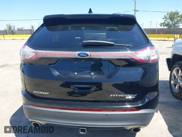 2017 Ford Edge Titanium z VIN 2FMPK4K93HBB52484, wystawiony jako IAAI lot #42533961 z przebiegiem 75 193 mil mil oraz . Historia ofert i sprzedaży dostępna na DreamBid. Obrazek 16.