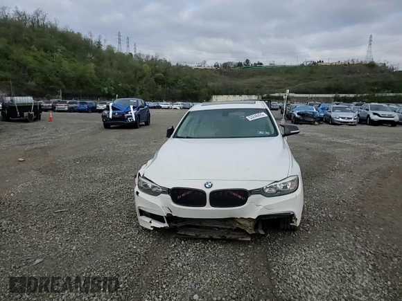 2013 BMW 3 Series 328i xDrive with VIN WBA3B3C52DF530860, listed as a Copart auction lot 53248425 with 154,254 mi miles and Salvage Title. Bid and sale history available at carsss.com. Image 13.