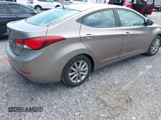 2016 Hyundai Elantra SE z VIN 5NPDH4AE6GH656681, wystawiony jako IAAI lot #41941750 z przebiegiem 110 289 mil mil oraz . Historia ofert i sprzedaży dostępna na DreamBid. Obrazek 4.