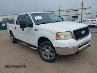 2007 Ford F-150 XLT with VIN 1FTPW14V77FA86651, listed as a IAAI auction lot 42057758 with 192,846 mi miles. Bid and sale history available at carsss.com. Image 1.