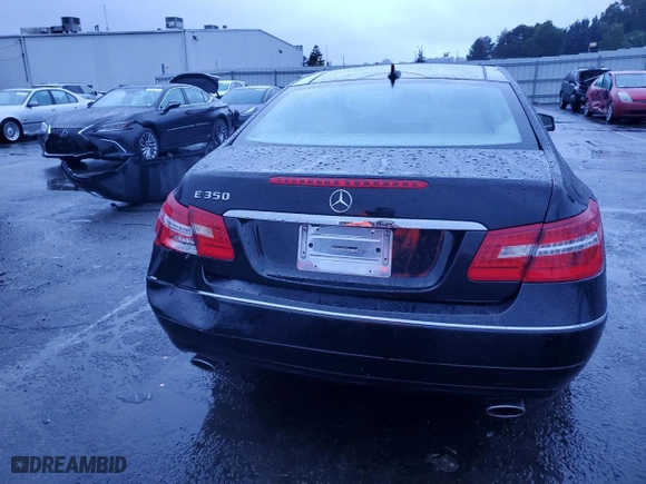 2011 Mercedes-Benz E-Class E 350 with VIN WDDKJ5GBXBF095697, listed as a Copart auction lot 45014375 with 129,093 mi miles and Salvage Title. Bid and sale history available at carsss.com. Image 6.