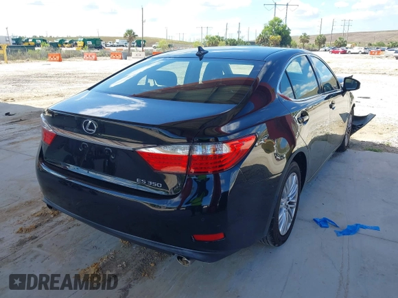 2014 Lexus ES 330 z VIN JTHBK1GG7E2089278, wystawiony jako IAAI lot #42268786 z przebiegiem 131 621 mil mil oraz . Historia ofert i sprzedaży dostępna na DreamBid. Obrazek 4.