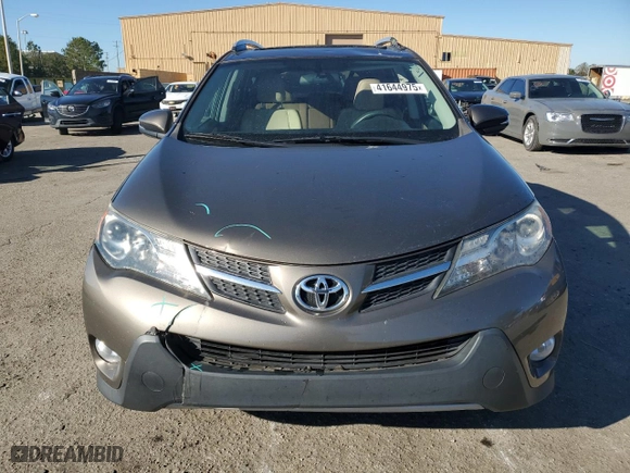 2014 Toyota RAV4 XLE with VIN 2T3WFREV3EW129094, listed as a Copart auction lot 41644975 with 138,291 mi miles and Salvage Title. Bid and sale history available at carsss.com. Image 5.
