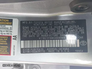 2019 Toyota Avalon Hybrid Limited with VIN 4T1B21FB8KU009988, listed as a IAAI auction lot 41424216 with 66,996 mi miles. Bid and sale history available at carsss.com. Image 9.