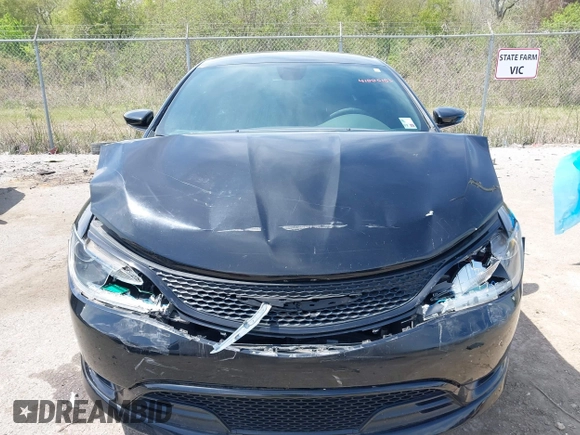 2015 Chrysler 200 S with VIN 1C3CCCBB8FN681822, listed as a IAAI auction lot 41885183 with 123,640 mi miles and . Bid and sale history available at DreamBid. Image 12.