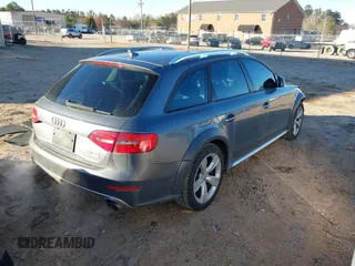 2014 Audi allroad Premium with VIN WA1TFAFL2EA068850, listed as a IAAI auction lot 41640053 with 168,660 mi miles. Bid and sale history available at carsss.com. Image 4.