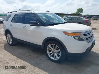2013 Ford Explorer XLT z VIN 1FM5K7D88DGB52948, wystawiony jako IAAI lot #42443630 z przebiegiem 183 315 mil mil oraz . Historia ofert i sprzedaży dostępna na DreamBid. Obrazek 1.