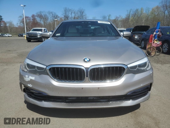 2018 BMW 5 Series 530i xDrive with VIN WBAJA7C58JG908526, listed as a Copart auction lot 53632695 with 172,928 mi miles and Clean Title. Bid and sale history available at carsss.com. Image 5.