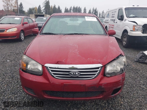 2009 Kia Spectra EX with VIN KNAFE222695621925, listed as a IAAI auction lot 40657622 with 135,647 mi miles. Bid and sale history available at carsss.com. Image 12.