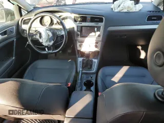 2015 Volkswagen Golf TSI S z VIN 3VW117AU7FM100644, wystawiony jako Copart lot #86591564 z przebiegiem 93 713 mil mil oraz Szkoda całkowita • Salvage title. Historia ofert i sprzedaży dostępna na DreamBid. Obrazek 8.