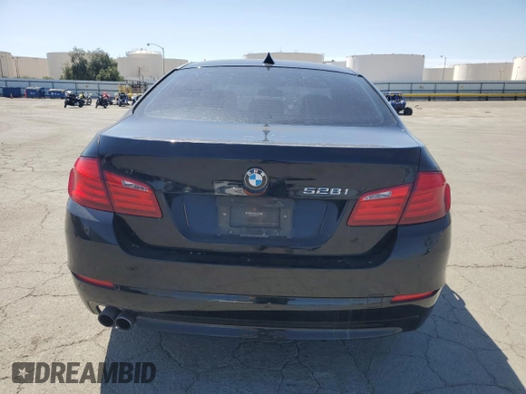 2013 BMW 5 Series 528i with VIN WBAXG5C58DDY37525, listed as a Copart auction lot 55680265 with 123,600 mi miles and Clean Title. Bid and sale history available at carsss.com. Image 6.
