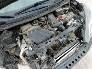 2017 Nissan Note SV with VIN 3N1CE2CP9HL369296, listed as a Copart auction lot 80018745 with 98,454 mi miles and Salvage title. Bid and sale history available at DreamBid. Image 16.