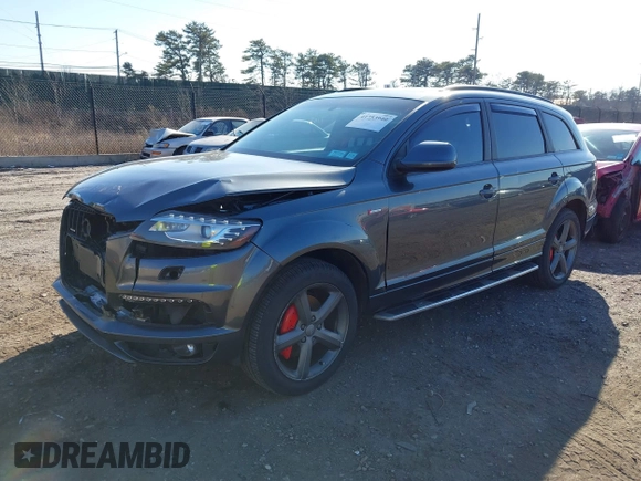 2015 Audi Q7 3.0T S line Prestige with VIN WA1DGAFE8FD015458, listed as a IAAI auction lot 41753940 with 62,233 mi miles. Bid and sale history available at carsss.com. Image 2.