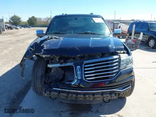 2016 Lincoln Navigator L with VIN 5LMJJ3HT8GEL11375, listed as a IAAI auction lot 41388709 with NaN miles. Bid and sale history available at carsss.com. Image 13.