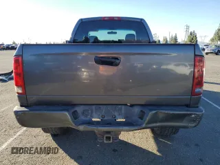 2003 Dodge 1500 ST z VIN 1D7HA18Z23J535974, wystawiony jako Copart lot #79688544 z przebiegiem 185 238 mil mil oraz Szkoda całkowita • Salvage title. Historia ofert i sprzedaży dostępna na DreamBid. Obrazek 6.