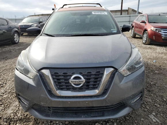 2018 Nissan Kicks S with VIN 3N1CP5CUXJL511095, listed as a Copart auction lot 46493875 with NaN miles and Salvage Title. Bid and sale history available at carsss.com. Image 5.
