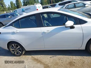 2022 Nissan Versa SV with VIN 3N1CN8EV2NL861856, listed as a IAAI auction lot 42725796 with 44,431 mi miles and . Bid and sale history available at DreamBid. Image 13.