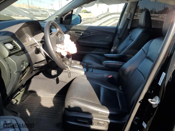 2019 Honda Pilot Touring 8-Passenger with VIN 5FNYF5H97KB005671, listed as a Copart auction lot 69639124 with 38,313 mi miles and Salvage Title. Bid and sale history available at carsss.com. Image 7.