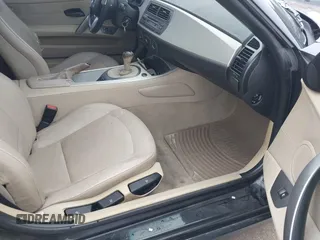 2004 BMW Z4 2.5i with VIN 4USBT33524LR67023, listed as a IAAI auction lot 41610200 with 100,307 mi miles and . Bid and sale history available at DreamBid. Image 5.