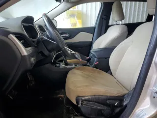 2015 Jeep Cherokee Latitude with VIN 1C4PJMCB0FW650372, listed as a Copart auction lot 54537785 with Not Provided miles and Clean Title. Bid and sale history available at carsss.com. Image 7.