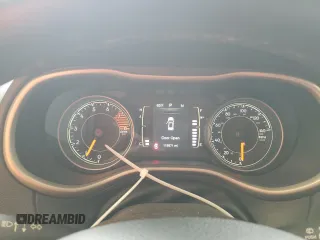 2016 Jeep Cherokee Latitude с VIN 1C4PJMCS1GW198093, выставлен на аукционе Copart как лот 59973985 с пробегом 115 571 миль миль и Чистый • Clean title. История ставок и продаж доступна на DreamBid. Изображение 9.