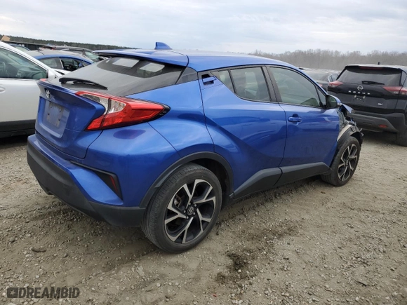 2020 Toyota C-HR LE with VIN JTNKHMBX9L1085174, listed as a Copart auction lot 47208855 with 75,917 mi miles and Salvage Title. Bid and sale history available at carsss.com. Image 3.