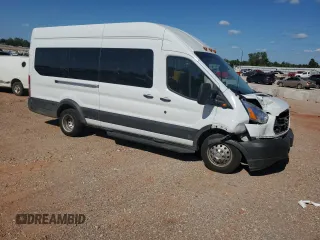2019 Ford Transit Passenger XL with VIN 1FBVU4XMXKKB26565, listed as a Copart auction lot 70501504 with 82,291 mi miles and Salvage Title. Bid and sale history available at DreamBid. Image 4.