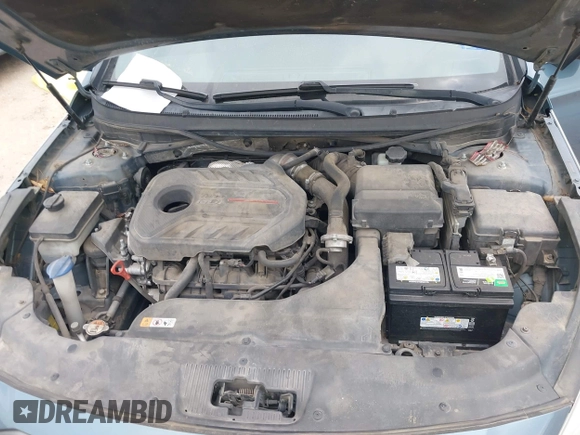 2015 Hyundai Sonata Sport with VIN 5NPE34AB5FH163825, listed as a IAAI auction lot 42013743 with Not Provided miles and . Bid and sale history available at carsss.com. Image 10.