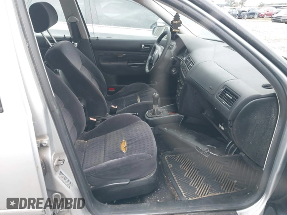 2004 Volkswagen Jetta GLS with VIN 3VWSR69MX4M065963, listed as a IAAI auction lot 41091439 with 196,158 mi miles and . Bid and sale history available at DreamBid. Image 5.