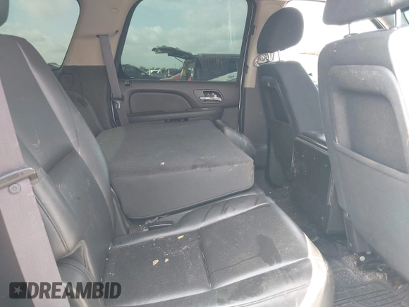 2013 Chevrolet Tahoe Commercial with VIN 1GNLC2E06DR273218, listed as a IAAI auction lot 42459013 with 181,495 mi miles and . Bid and sale history available at DreamBid. Image 8.