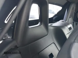 2016 Mazda MX-5 Miata Club z VIN JM1NDAC75G0113400, wystawiony jako IAAI lot #42143080 z przebiegiem 48 579 mil mil oraz . Historia ofert i sprzedaży dostępna na DreamBid. Obrazek 8.