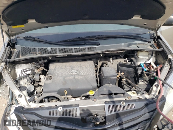 2016 Toyota Sienna L с VIN 5TDZK3DC9GS722856, выставлен на аукционе Copart как лот 50233395 с пробегом 89 225 миль миль и Списание • Salvage title. История ставок и продаж доступна на DreamBid. Изображение 13.