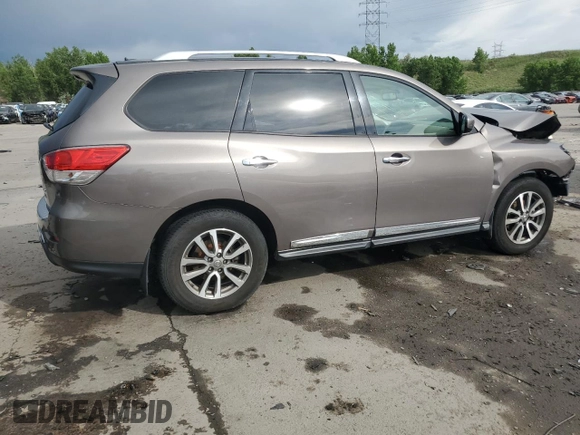 2014 Nissan Pathfinder S with VIN 5N1AR2MMXEC625185, listed as a Copart auction lot 60523805 with Not provided miles and Salvage title. Bid and sale history available at DreamBid. Image 3.
