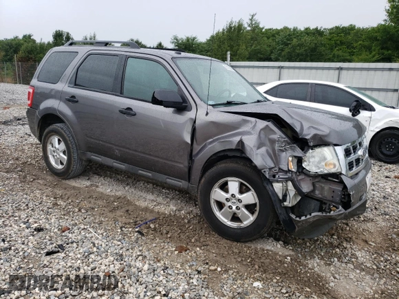 2011 Ford Escape XLT with VIN 1FMCU0D77BKA14232, listed as a Copart auction lot 62128054 with 184,244 mi miles and Salvage Title. Bid and sale history available at carsss.com. Image 4.