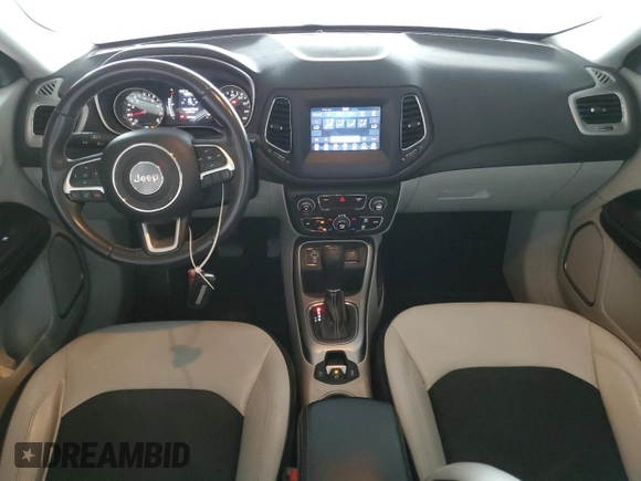 2021 Jeep Compass Latitude z VIN 3C4NJCBB7MT571349, wystawiony jako Copart lot #52329035 z przebiegiem 19 518 mil mil oraz Czysty tytuł • Clean title. Historia ofert i sprzedaży dostępna na DreamBid. Obrazek 9.