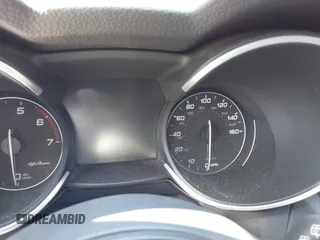 2020 Alfa Romeo Stelvio Ti z VIN ZASPAKBN5L7C73874, wystawiony jako IAAI lot #41996616 z przebiegiem Nie podano mil oraz . Historia ofert i sprzedaży dostępna na DreamBid. Obrazek 7.
