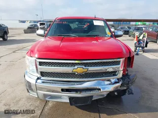 2013 Chevrolet Silverado 1500 LT with VIN 1GCRCSE05DZ286934, listed as a IAAI auction lot 41522331 with 152,077 mi miles. Bid and sale history available at carsss.com. Image 13.