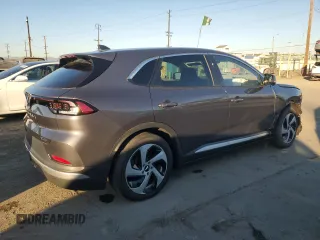 2023 VinFast VF 8 Eco z VIN RLLV1AEB3PH003012, wystawiony jako Copart lot #80933984 z przebiegiem 5709 mil mil oraz Szkody całkowita. Historia ofert i sprzedaży dostępna na DreamBid. Obrazek 3.