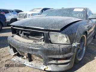 2006 Ford Mustang GT Deluxe with VIN 1ZVFT82H065257638, listed as a IAAI auction lot 40384311 with Not provided miles and . Bid and sale history available at DreamBid. Image 6.