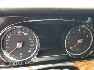 2017 Mercedes-Benz E-Class E 300 Luxury with VIN WDDZF4JB2HA152337, listed as a Copart auction lot 49504643 with Not Provided miles. Bid and sale history available at carsss.com. Image 9.