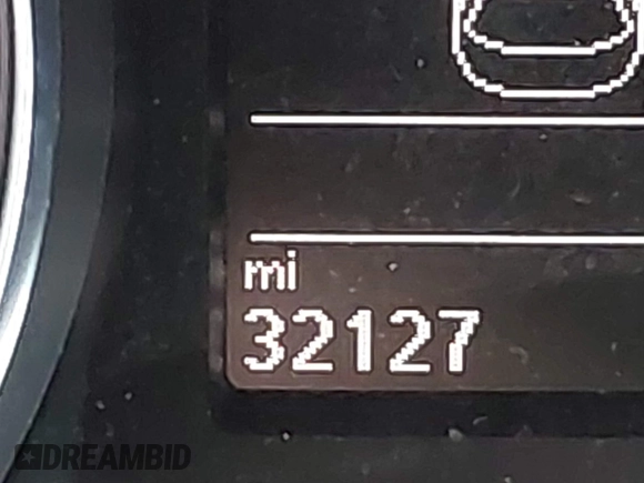 2016 Volkswagen Passat SE z VIN 1VWBT7A32GC057162, wystawiony jako IAAI lot #42287908 z przebiegiem 32 127 mil mil oraz . Historia ofert i sprzedaży dostępna na DreamBid. Obrazek 16.
