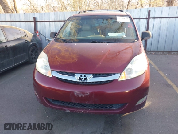 2006 Toyota Sienna XLE with VIN 5TDZA22CX6S572335, listed as a IAAI auction lot 41767852 with 200,464 mi miles. Bid and sale history available at carsss.com. Image 6.