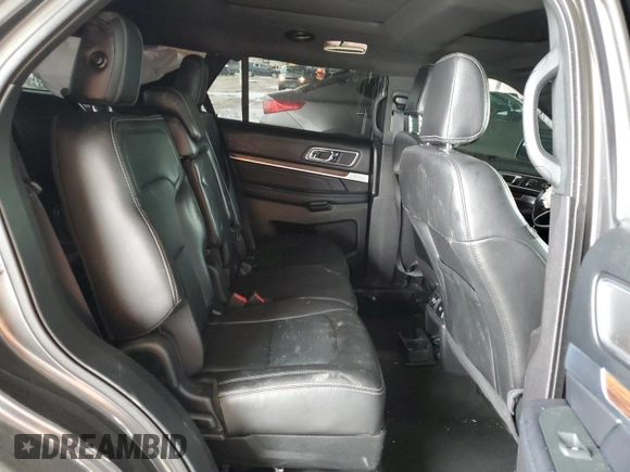 2018 Ford Explorer Limited z VIN 1FM5K8F82JGA82507, wystawiony jako Copart lot #50325695 z przebiegiem Nie podano mil oraz Szkoda całkowita • Salvage title. Historia ofert i sprzedaży dostępna na DreamBid. Obrazek 12.